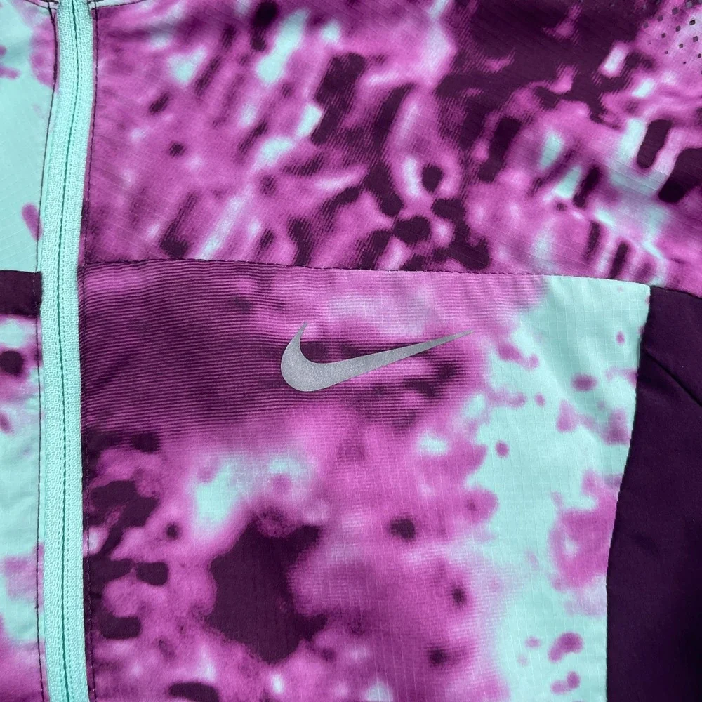 Nike Jacket Womens Medium Purple Printed Trail Kiger Lightweight Running Ripstop